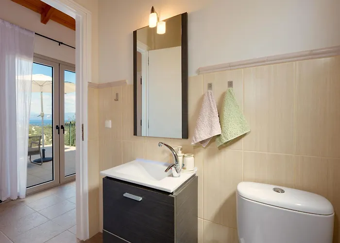 Fereniki Apartament *
