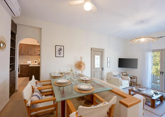 Apartament Fereniki Gaios